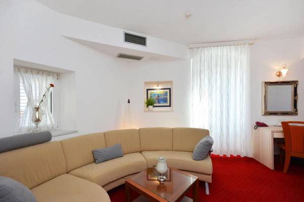 Suite (2 Adultos)